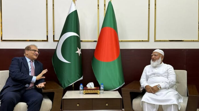 বাংলাদেশ ও পাকিস্তানের মধ্যকার দ্বিপাক্ষিক সম্পর্ক জোরদারে আলোচনা