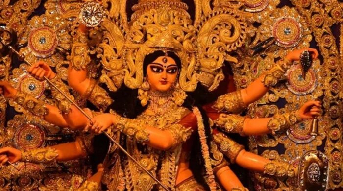 শারদীয় দুর্গাপূজায় আজ সপ্তমী তিথির দ্বিতীয় দিন