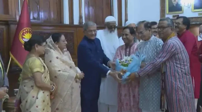 সত্য, ন্যায় ও মানবিকতার পক্ষে তরুণ প্রজন্মকে সোচ্চার থাকার আহ্বান রাষ্ট্রপতির