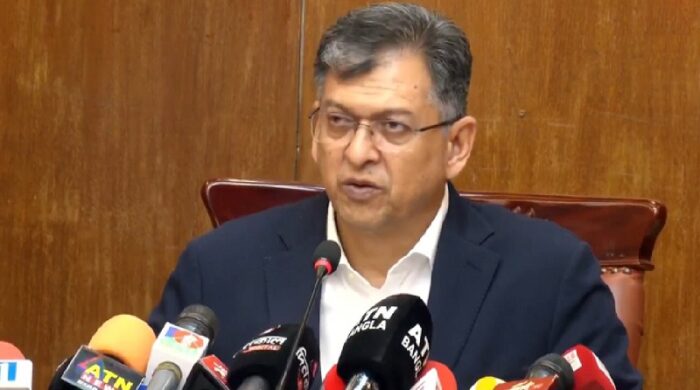 পতিত ফ্যাসিস্ট ঘোলা পানিতে মাছ শিকারের চেষ্টা করছে: স্বরাষ্ট্রমন্ত্রী