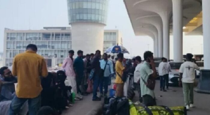 ইউরোপ থেকে ৩৫ বাংলাদেশিকে ফেরত