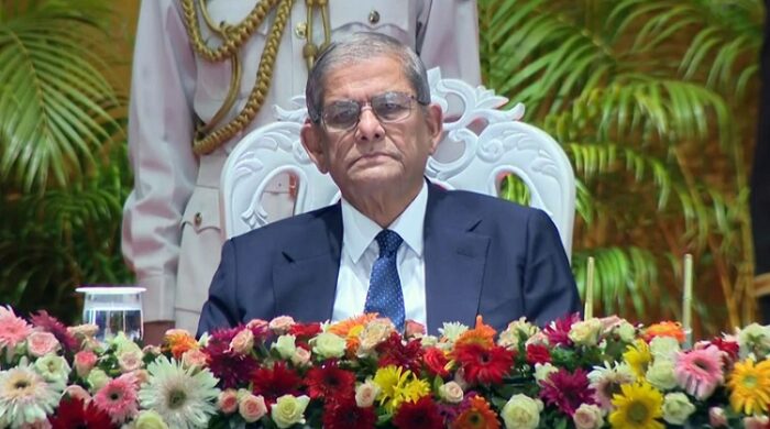 ধ্বংসস্তূপ থেকে স্বাস্থ্যখাতের অগ্রযাত্রা শুরু করেছে সরকার: রাষ্ট্রপতি