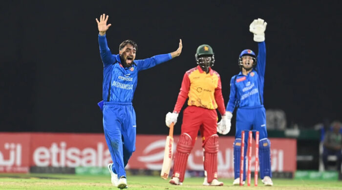 বিশ্বরেকর্ড গড়ে রশিদ খানের নতুন ইতিহাস