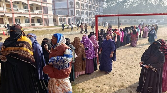 ঠাকুরগাঁও-১ আসনে ভোটগ্রহণ চলছে